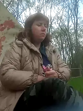 Show modela BiketravelChat na web-kameri