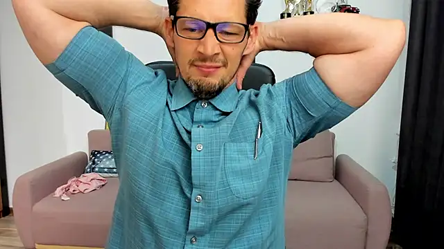 BrutusK08 Show Webcam