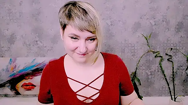 Djullia Chat XXX live