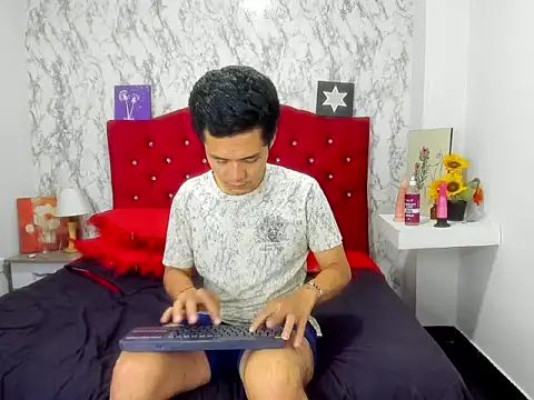 Živý XXX chat Alejandra_and_James_