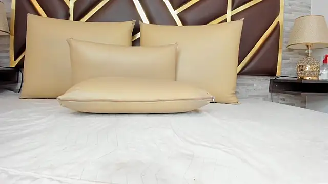 Chat +18 de ValeriaRioz ao vivo