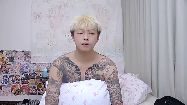 Chat XXX Live Chocolates-001