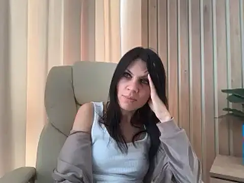 InjaAtHome – Live XXX-chat