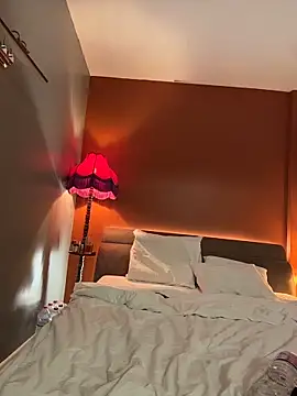 DarkDesin's Live XXX Chat