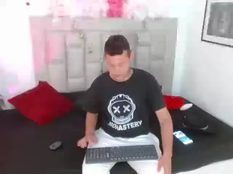 sven_fox723 在線直播表演