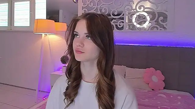 LuisaClover Live XXX Chat