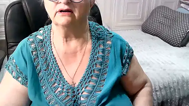 LolkaAlyss 网络视讯表演