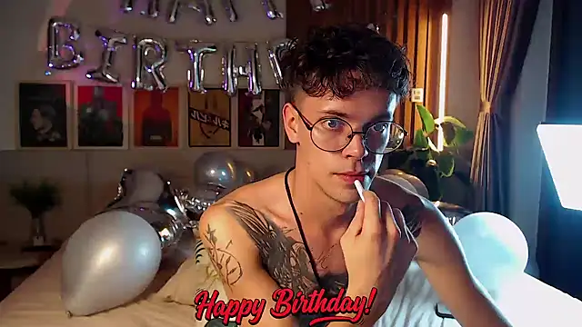 โชว์เว็บแคมของ William_Henry_