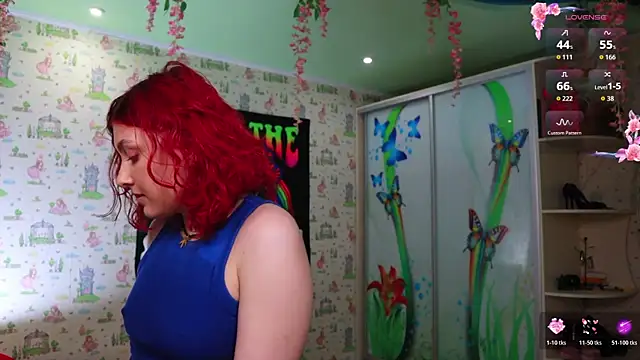 SmokyRoseのライブXXXチャット