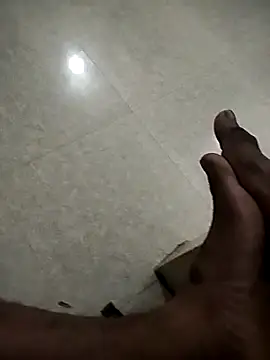 sdfuubjkn's Webcam Show