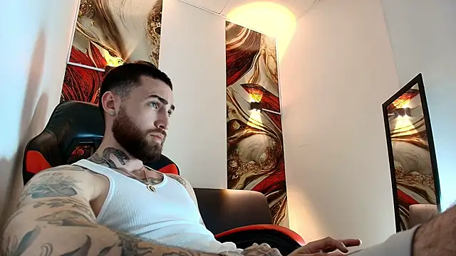 Luke_davis01のウェブカメラショー