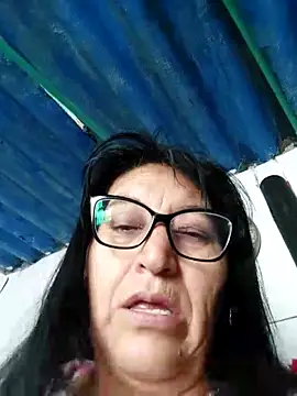 clarita_01's Webcam Show