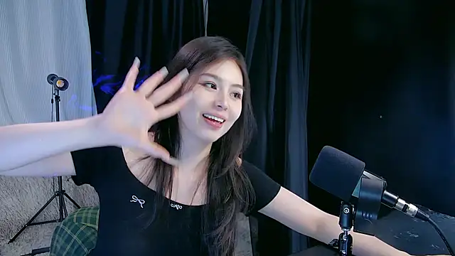 yoyo-o88 live XXX chat