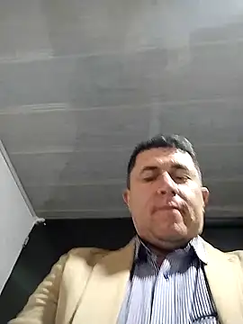 Pokazy przed kamerką – BigCristh79