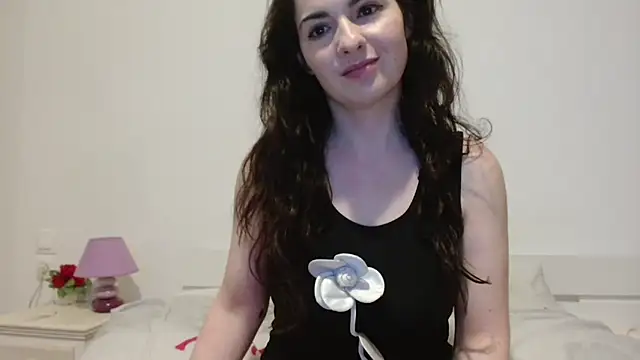 desirmiss1 Live XXX Chat