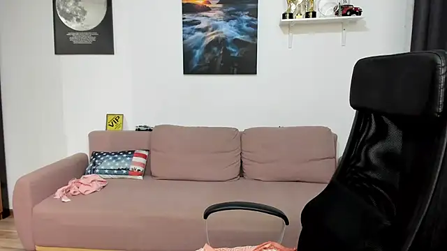 BrutusK08のウェブカメラショー