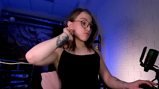 AphexQueen Chat XXX in diretta