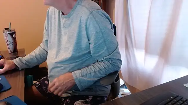 olderandwiser2 网络视讯表演