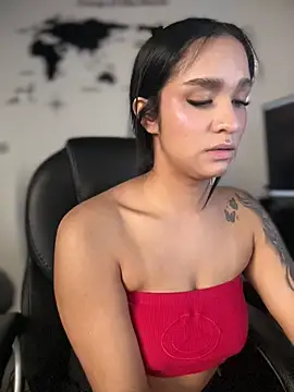 Isabella-Teen Live XXX-chat