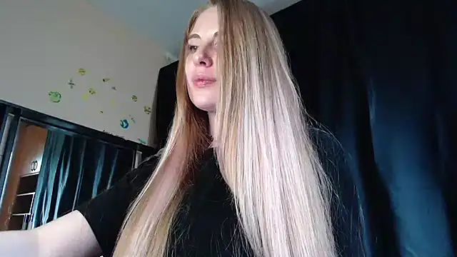 Aqualen élő XXX-chatje