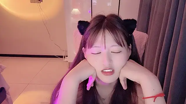 winnie-ww 网络视讯表演