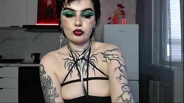 IntrigueYourDay লাইভ XXX চ্যাট