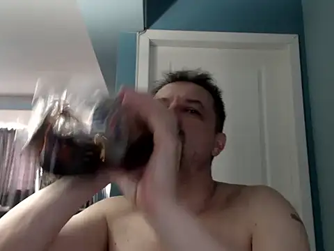 MisterFaithRO Show in webcam