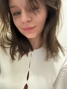 Cum_girlss Show in webcam