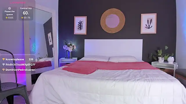 Živý XXX chat VioletPaket