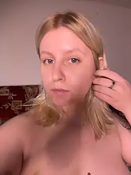 Flora_SecretLife 现场XXX聊天