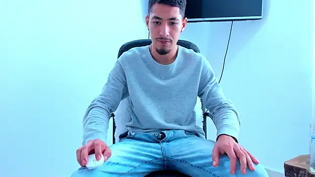 Chandler_kenのライブXXXチャット