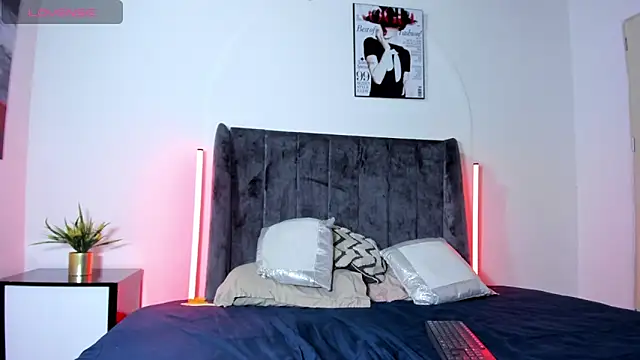 Cloy_Areo Webcam Show