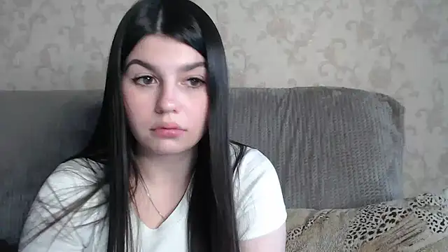 KisaModel's Live XXX Chat