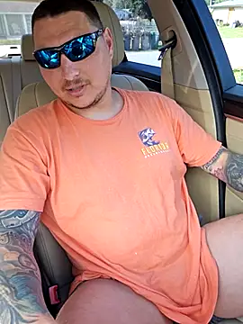 MrBiggBallz's Webcam Show