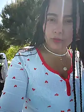 bellapaty's Live XXX Chat