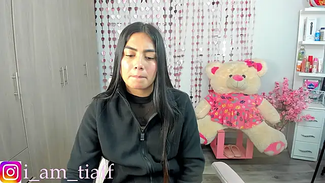 tifany_tay2 Live XXX-Chat