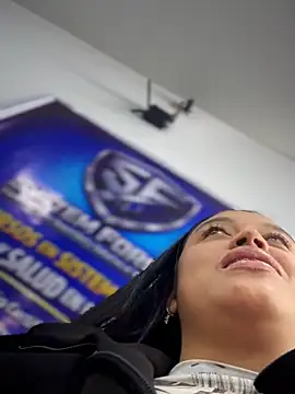 _Mia-Safety_Inspector: онлайн-секс-чат