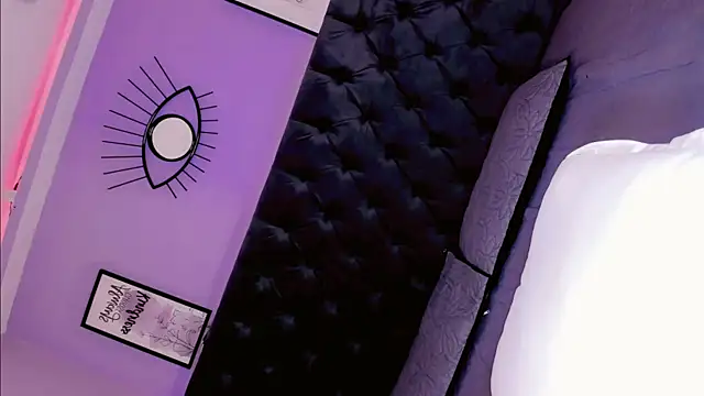 Вебкам-шоу IssabellaIzzy