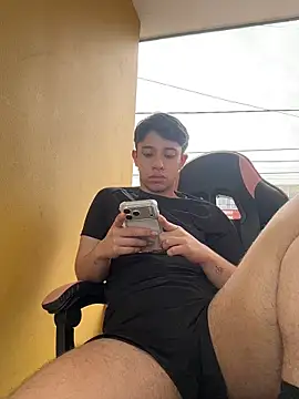 Noah-ledom live XXX chat