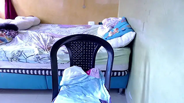 yulieth_bbw's Live XXX Chat