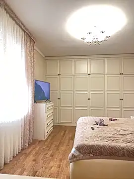 Show modela Dina0908 na web-kameri