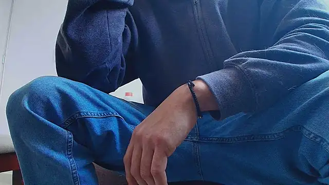 thomas_gun Live XXX-chat