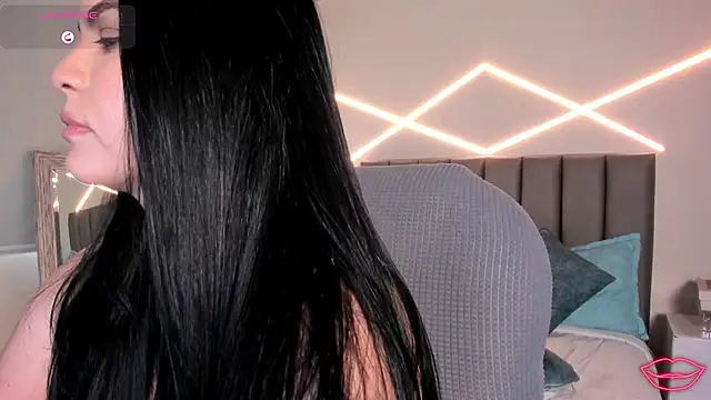 Veronicalanx1: онлайн-секс-чат