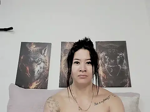 Chatroom XXX en direct de AngelMartinss