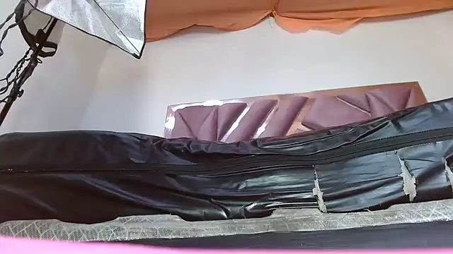 แชท XXX สดของ morenahott1