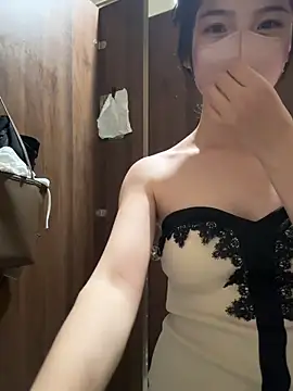 gougou13 – Live XXX-chat