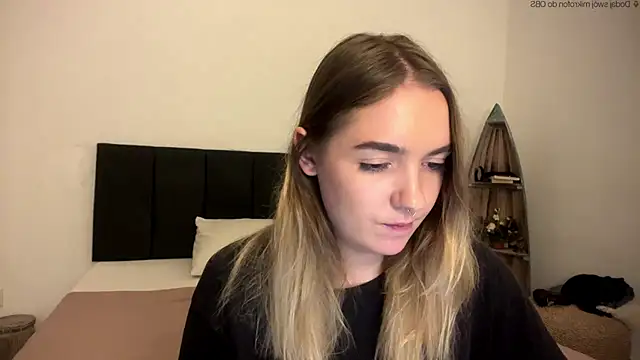 แชท XXX สดของ RoxyWet