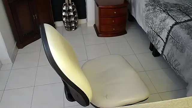 Chat XXX ao vivo de sheryl_jones