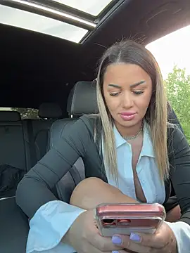 KirstieVegas Webcam show