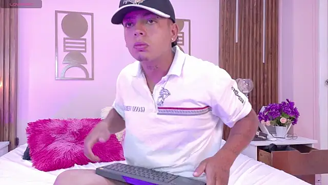 Webkamerová show Dante-Axel